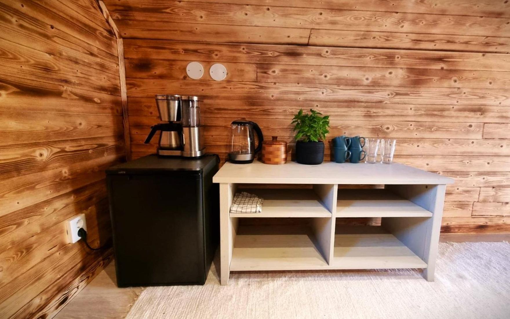 Cozy Cabin Styled Loft คิรูนา ภายนอก รูปภาพ